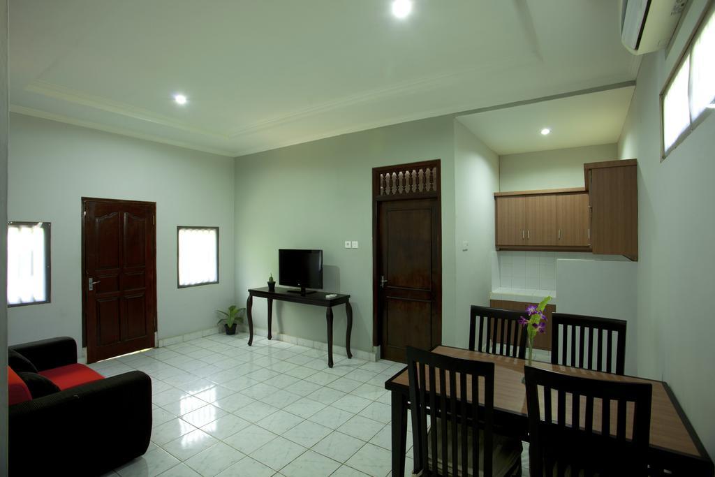 Sari Indah Cottages Kuta  Ngoại thất bức ảnh